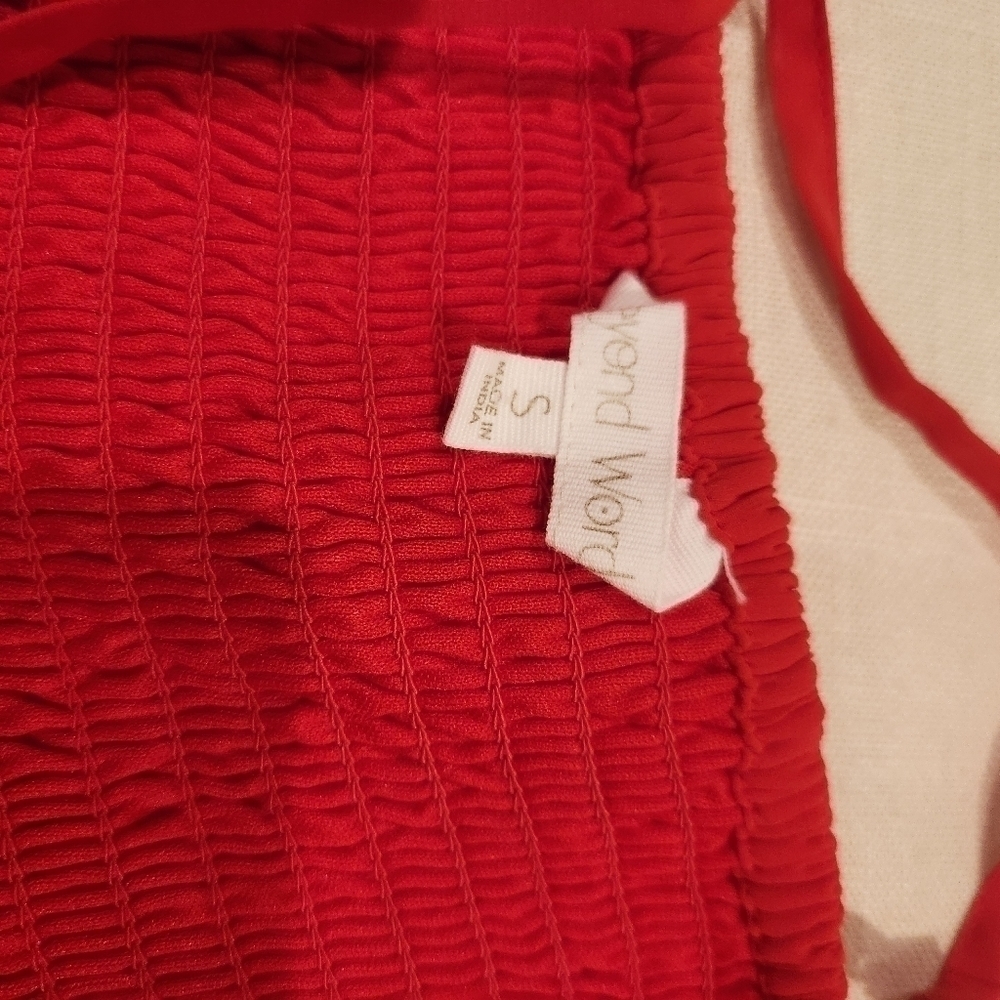 Beyond words wide legged jumpsuit women's size small - Picture 10 of 10